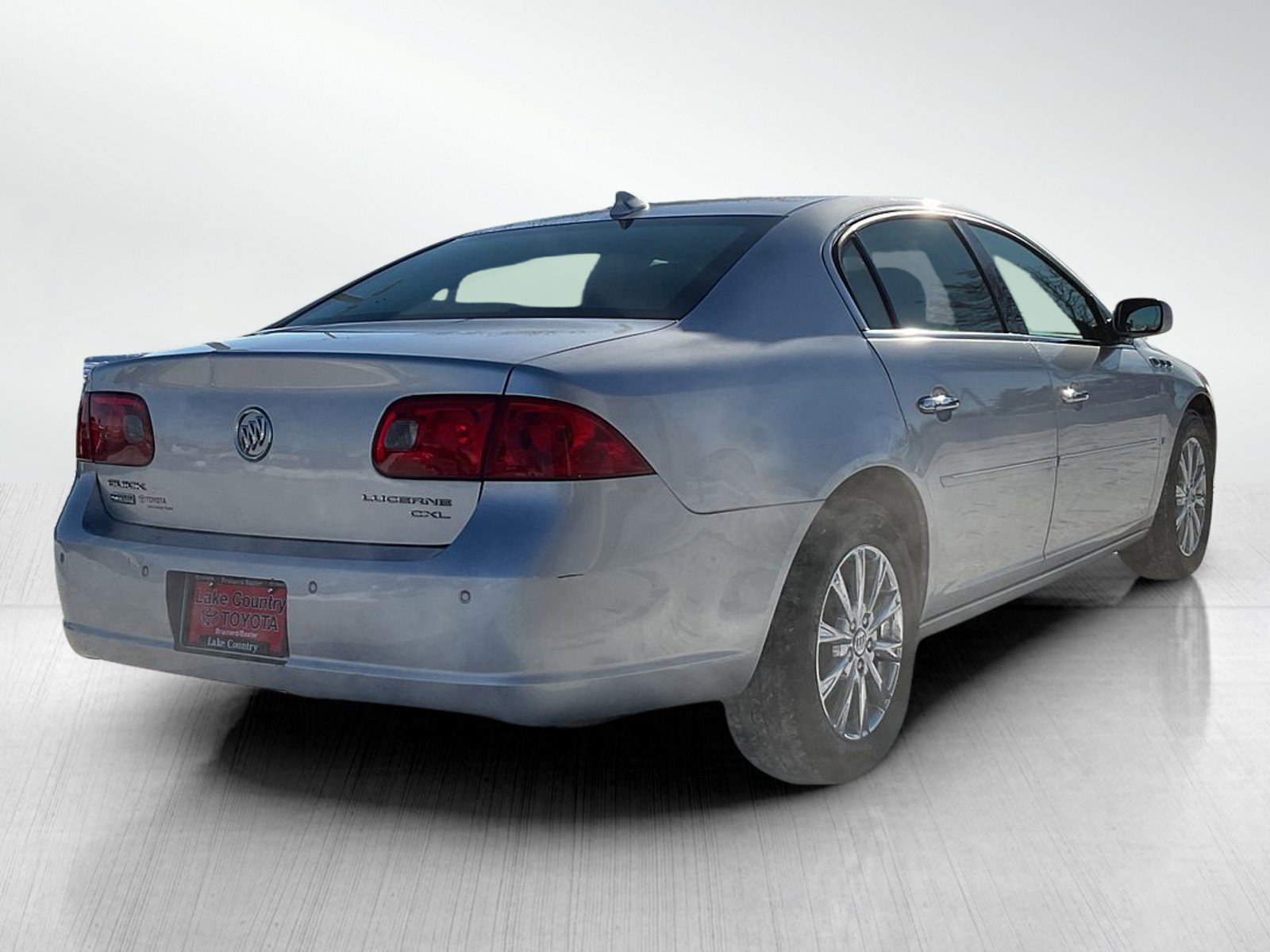 Used 2009 Buick Lucerne CXL image 5