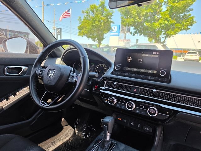Used 2025 Honda Civic Sport image 13