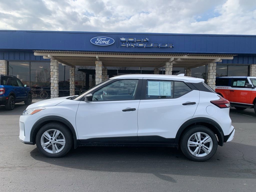 Used 2024 Nissan Kicks S image 6