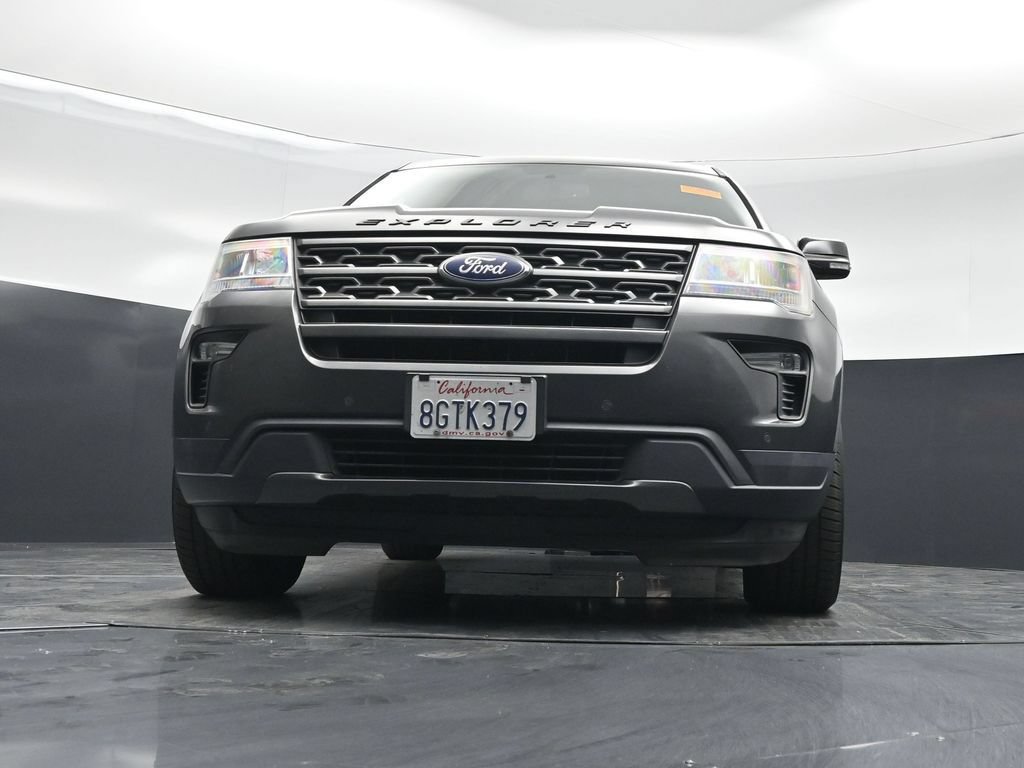 Used 2018 Ford Explorer XLT w/ Equipment Group 202A FWD image 44
