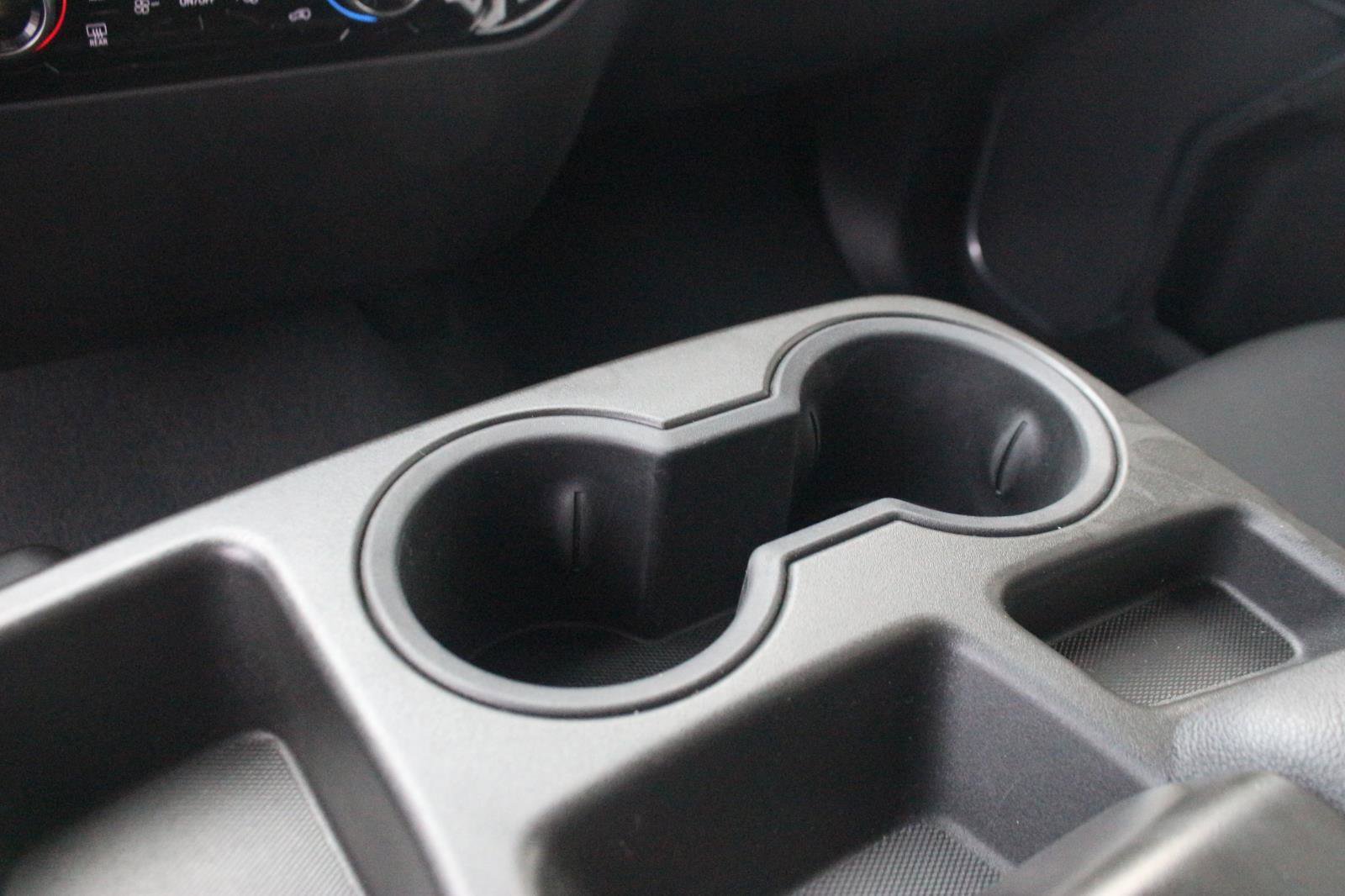 Used 2023 GMC Sierra 1500 SLT image 25