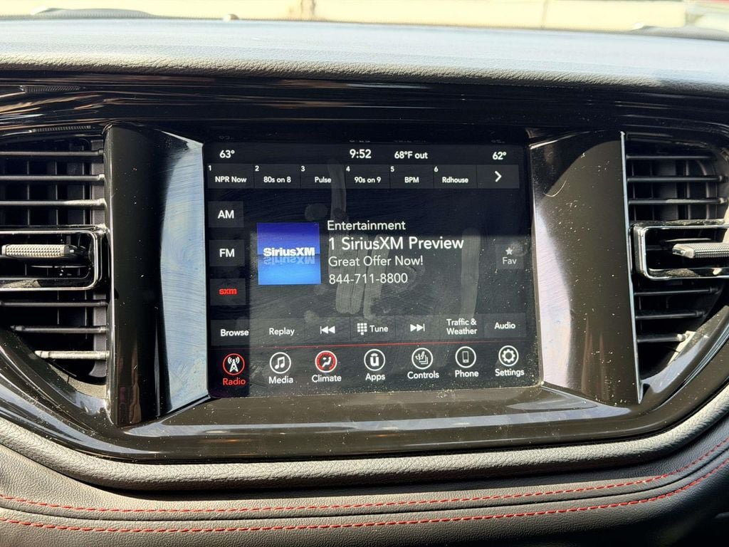 Used 2024 Dodge Durango GT w/ Blacktop Package AWD/4WD image 17