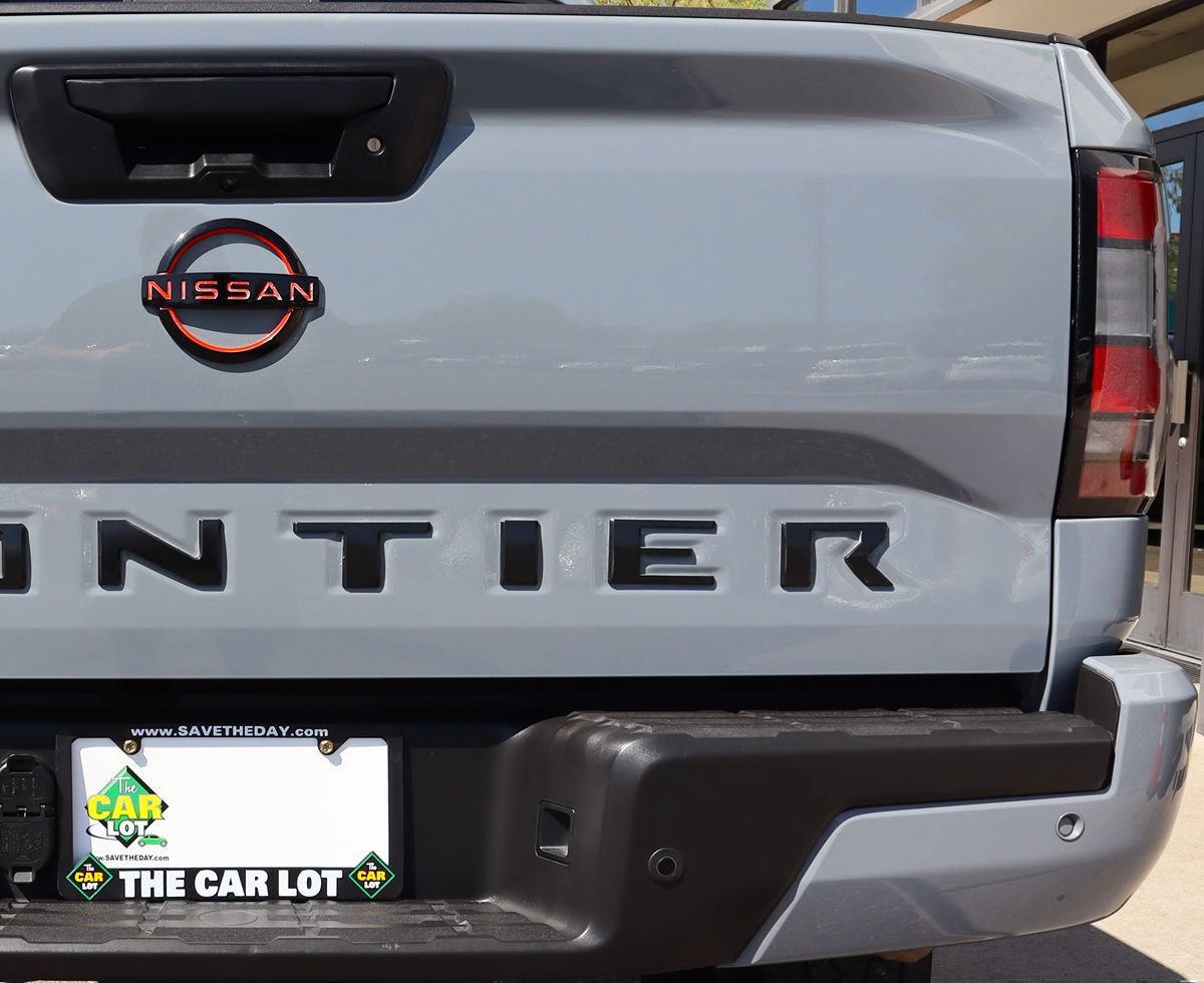 Used 2022 Nissan Frontier Pro-X RWD image 21