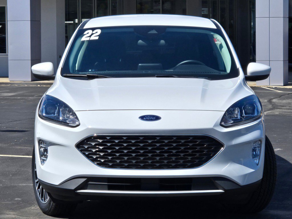 Used 2022 Ford Escape SEL w/ Technology Package image 3