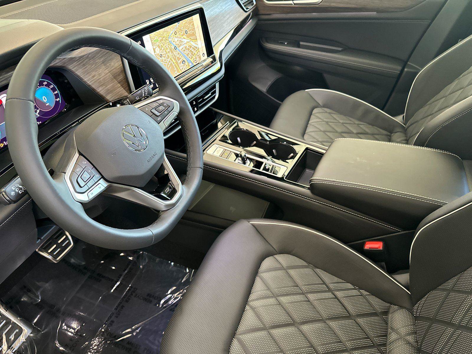 New 2026 Volkswagen Atlas SEL Premium R-Line AWD/4WD image 9