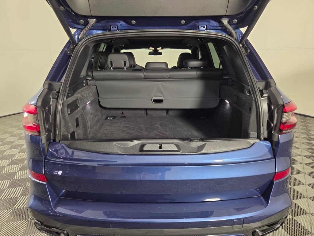 Used 2022 BMW X5 sDrive40i w/ M Sport Package image 29