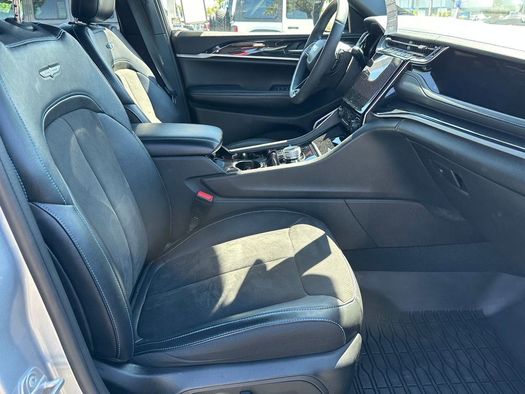 Certified 2022 Jeep Grand Cherokee Trailhawk image 16