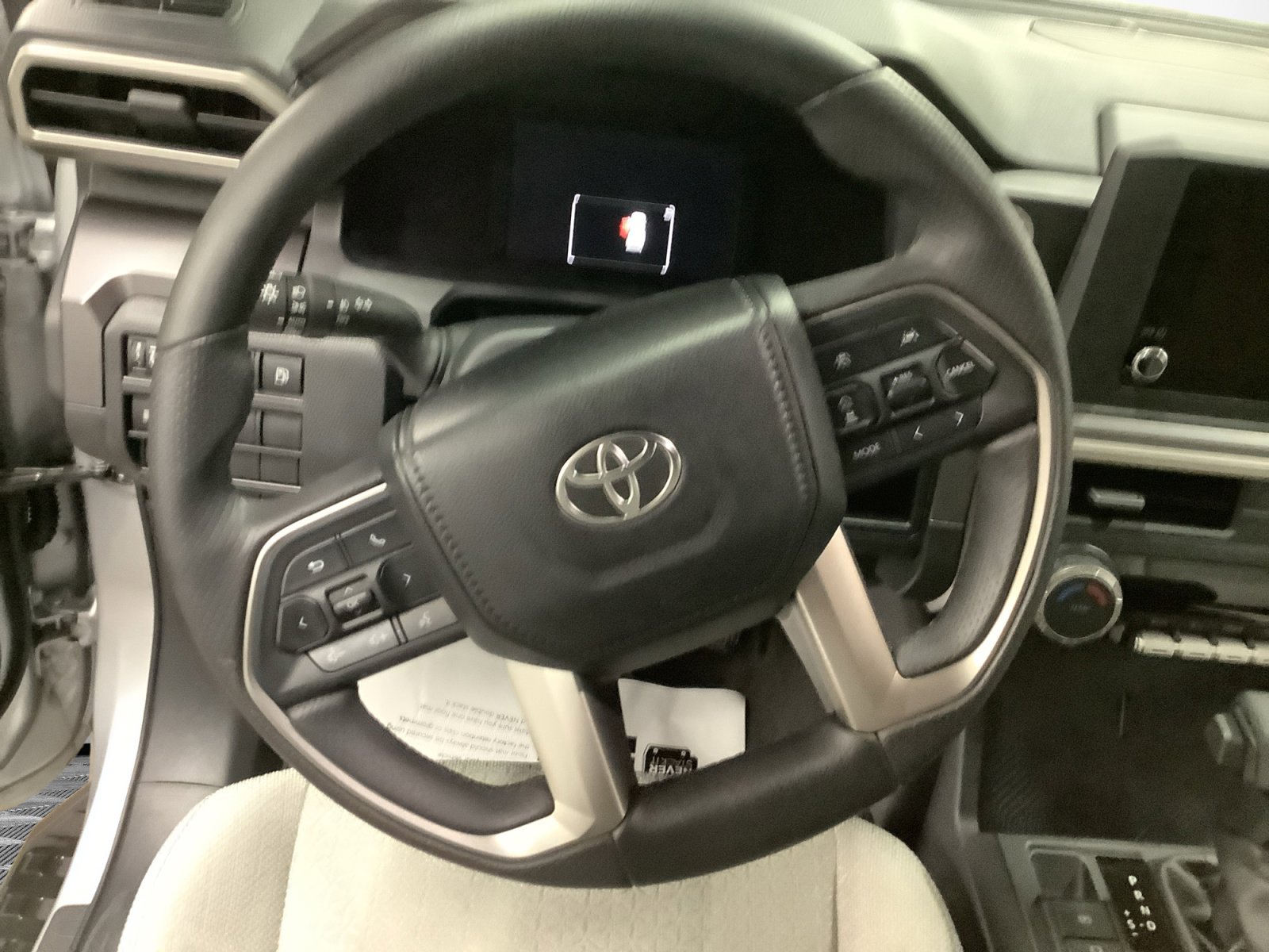 Certified 2025 Toyota 4Runner SR5 image 12