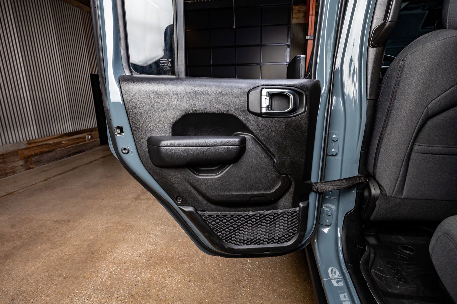 Used 2025 Jeep Gladiator Willys image 36