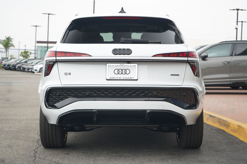 New 2026 Audi Q3 quattro 2.0T image 4