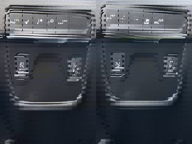 Certified 2024 Cadillac Escalade Premium Luxury image 22