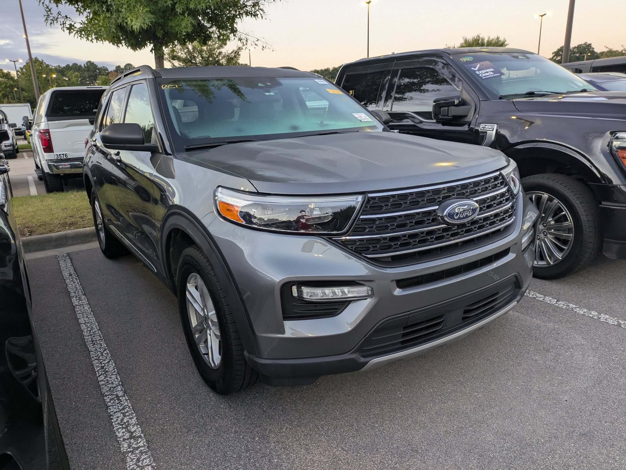 Used 2024 Ford Explorer XLT w/ Equipment Group 202A