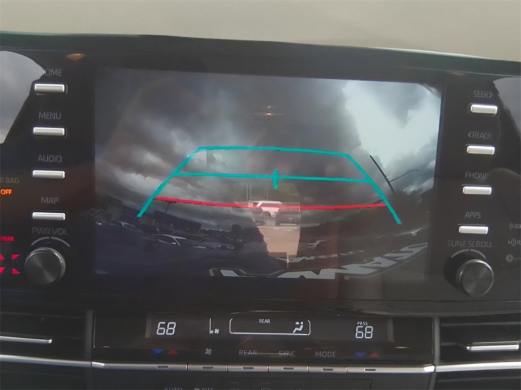 Used 2023 Toyota Sienna LE image 18