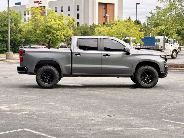 Used 2021 Chevrolet Silverado 1500 LT Trail Boss w/ LPO, Dark Essentials Package AWD/4WD image 9