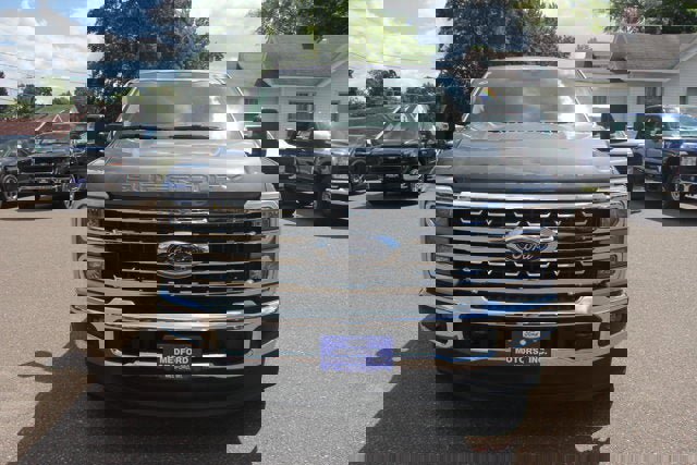 New 2026 Ford F350 4x4 Crew Cab Super Duty image 8