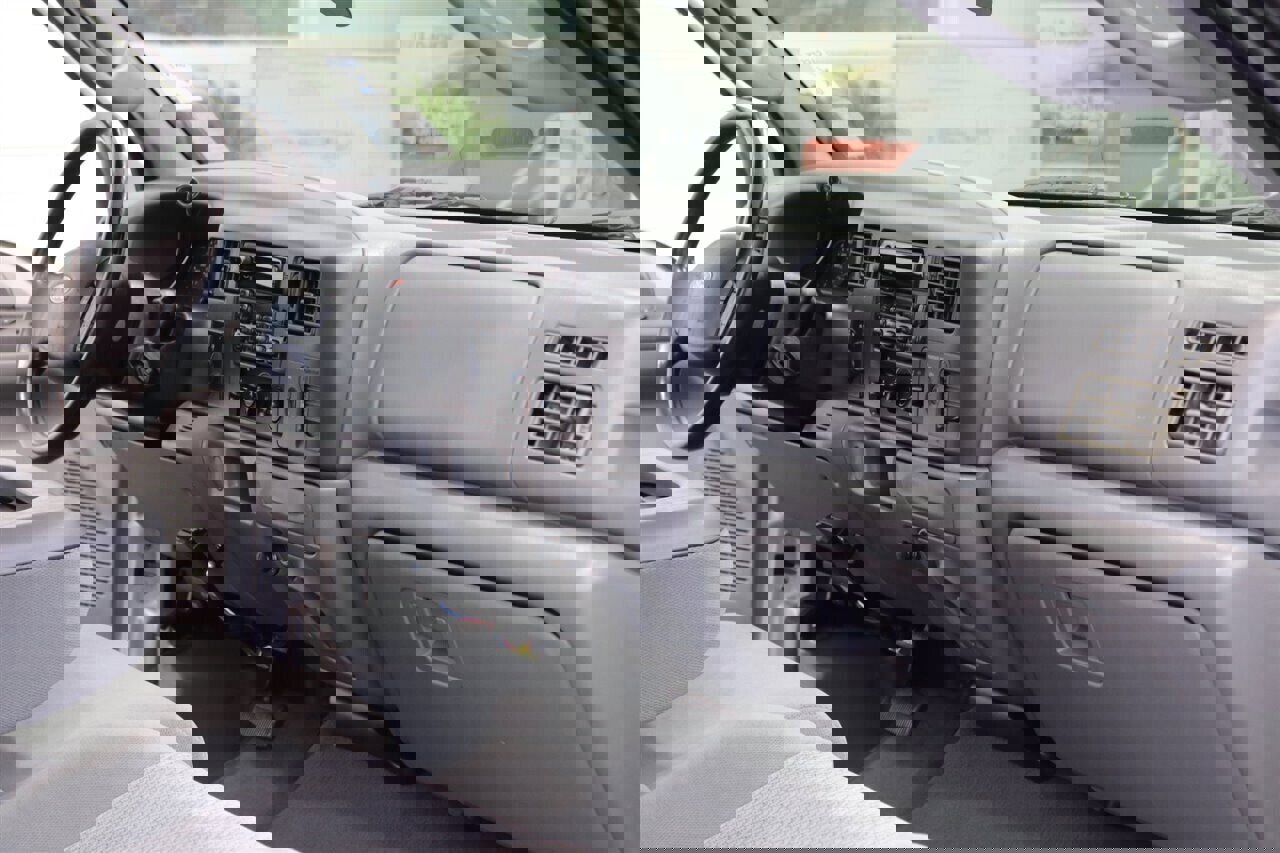 Used 2003 Ford F250 XLT image 87