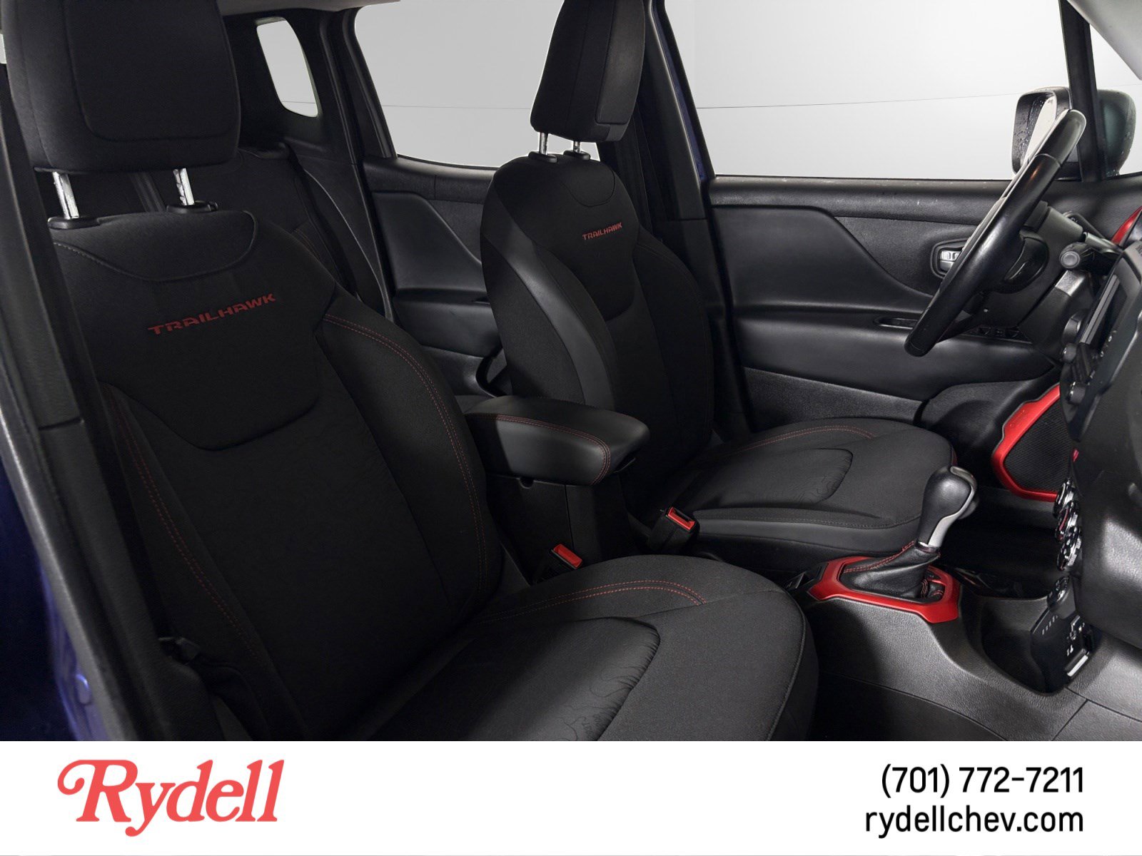 Used 2017 Jeep Renegade Trailhawk image 16
