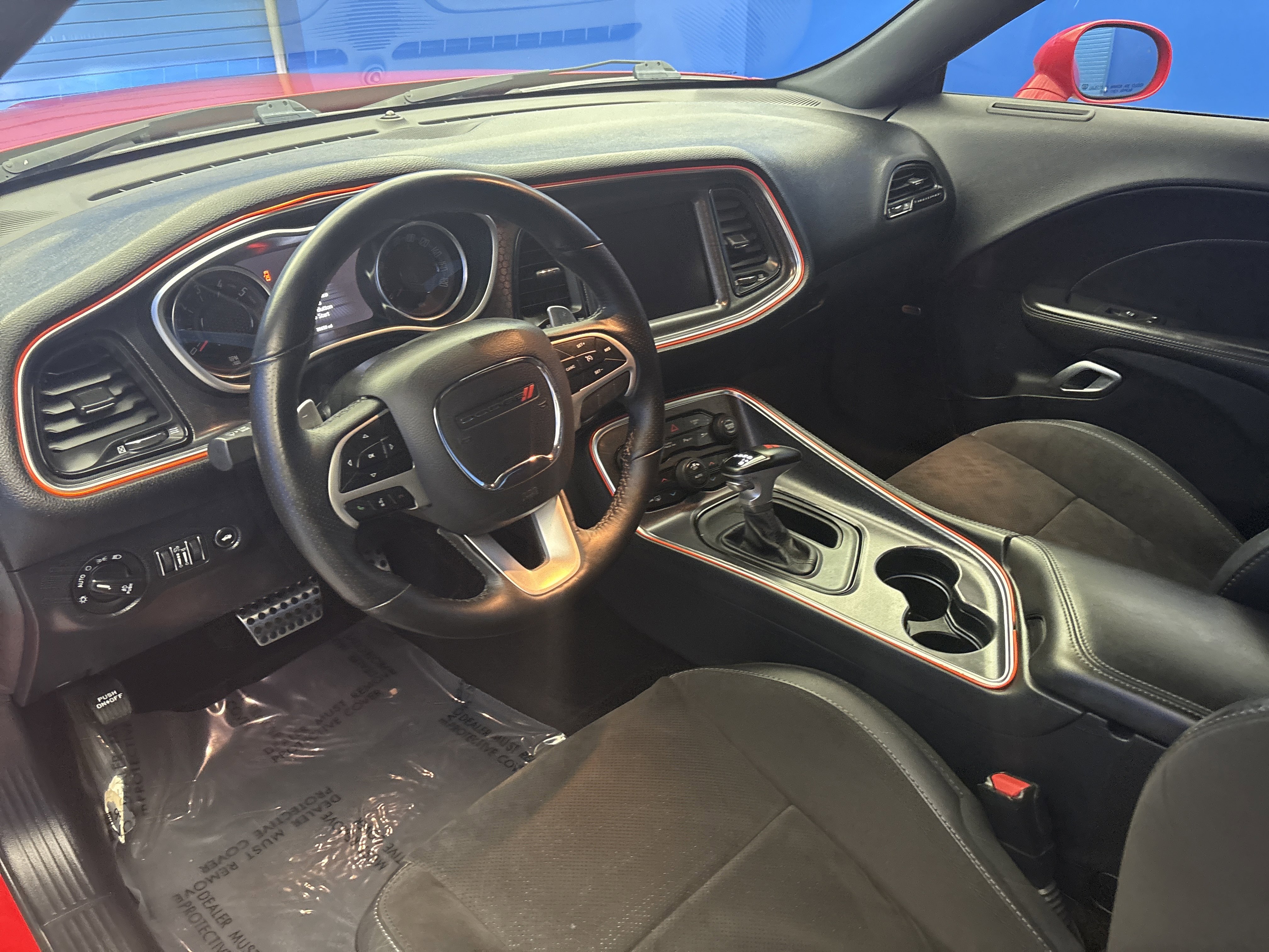 Used 2018 Dodge Challenger R/T Scat Pack w/ Leather Interior Group image 11