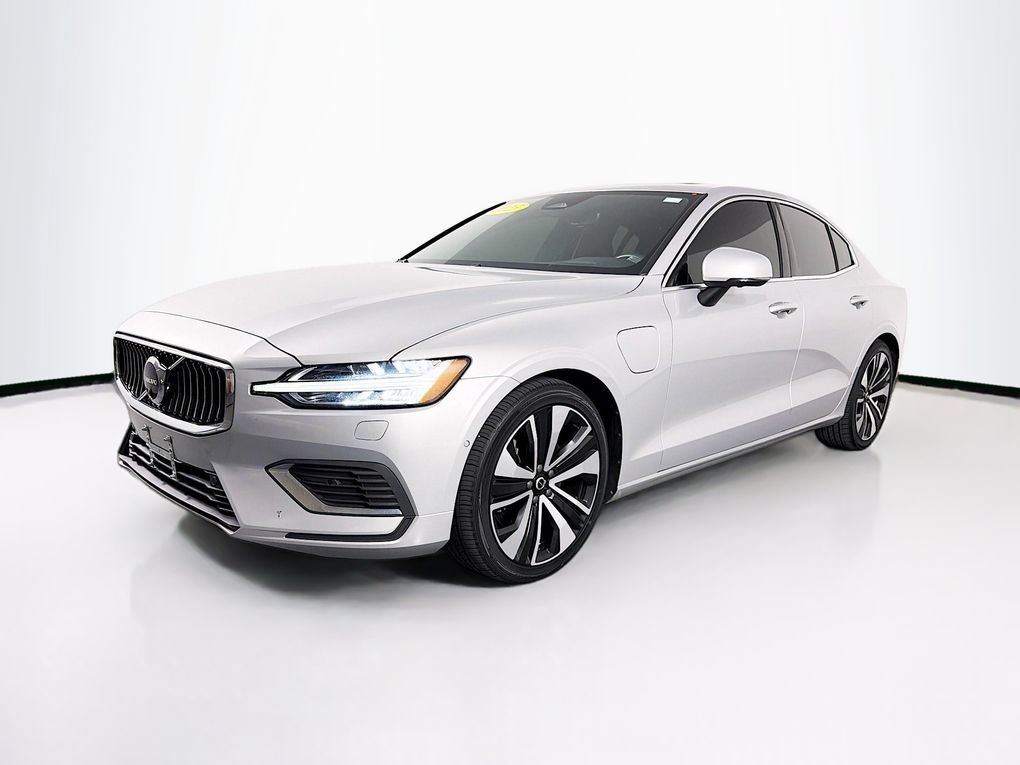 Used 2023 Volvo S60 T8 Ultimate AWD/4WD image 3