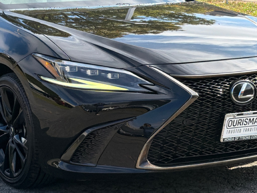 Used 2022 Lexus ES 350 F Sport w/ Accessory Package FWD image 5