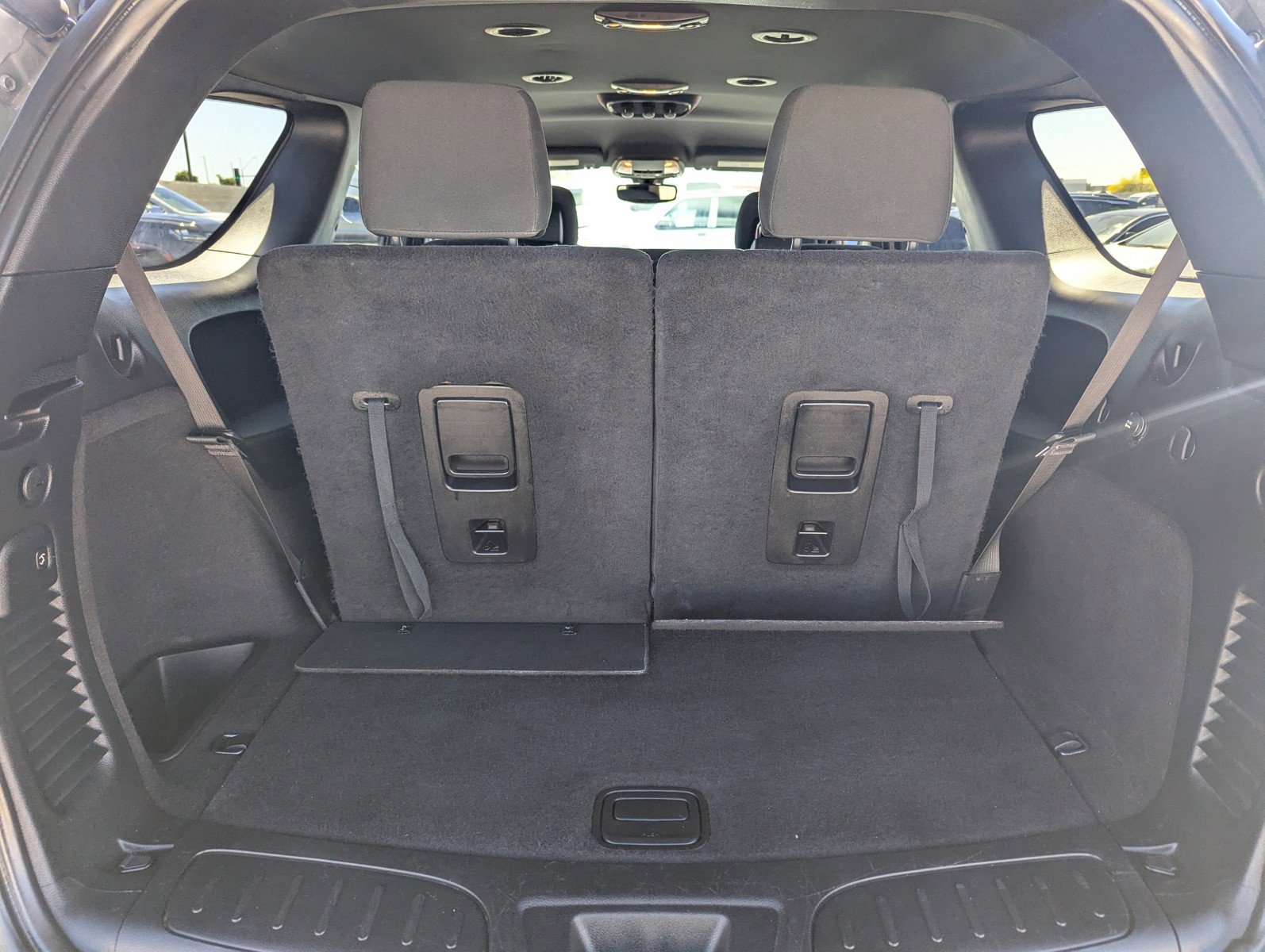 Used 2020 Dodge Durango SXT image 9