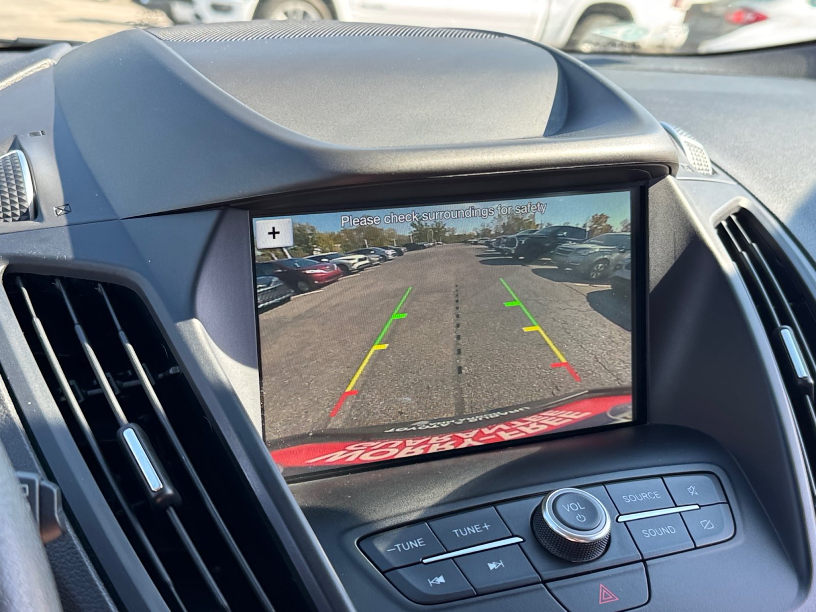 Used 2019 Ford Escape SE AWD/4WD image 22