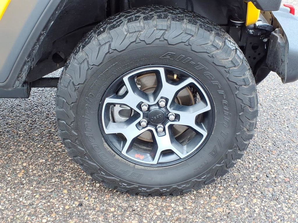 Used 2021 Jeep Wrangler Unlimited Rubicon w/ LED Lighting Group AWD/4WD image 7