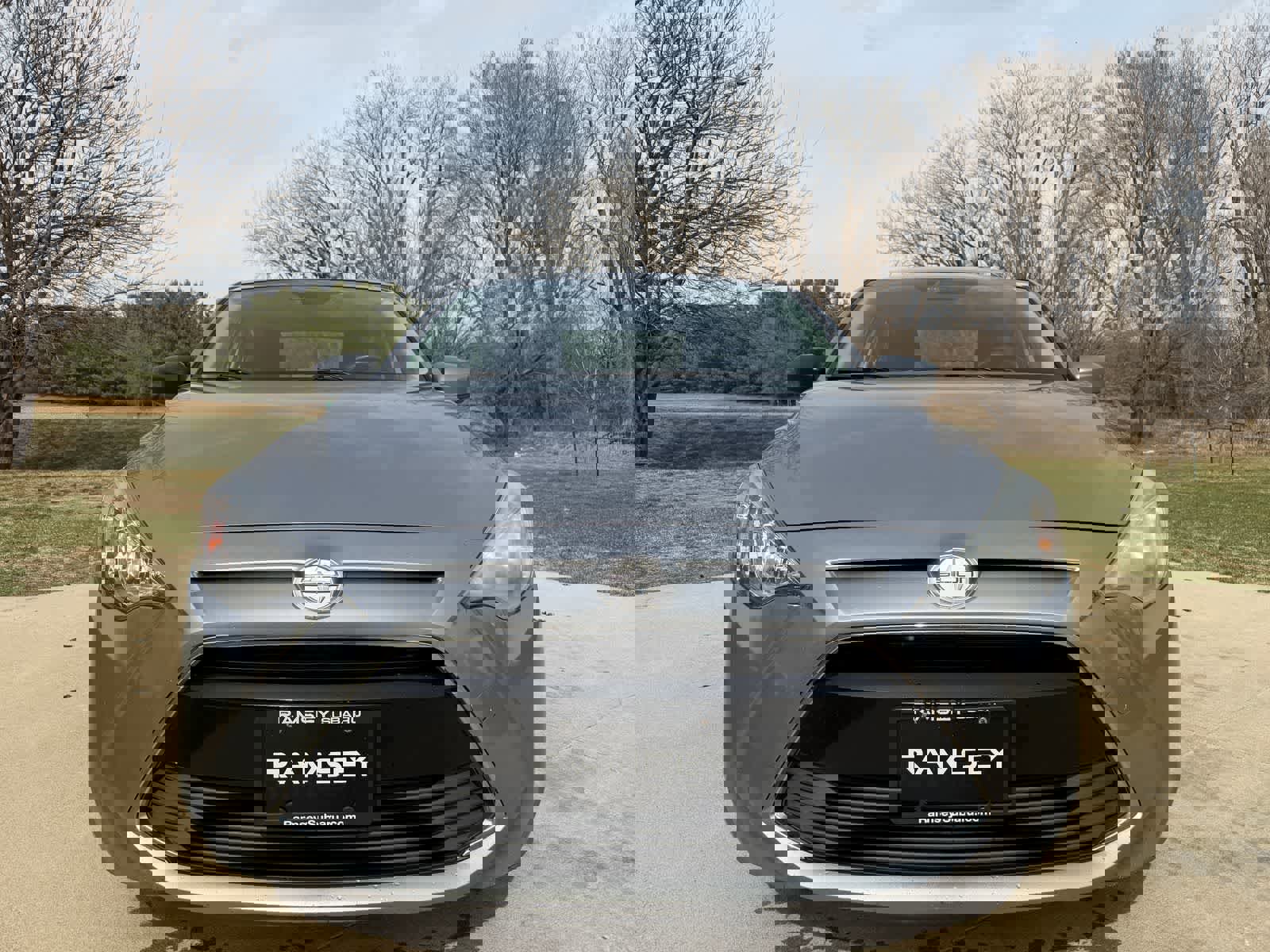 Used 2016 Scion iA image 9