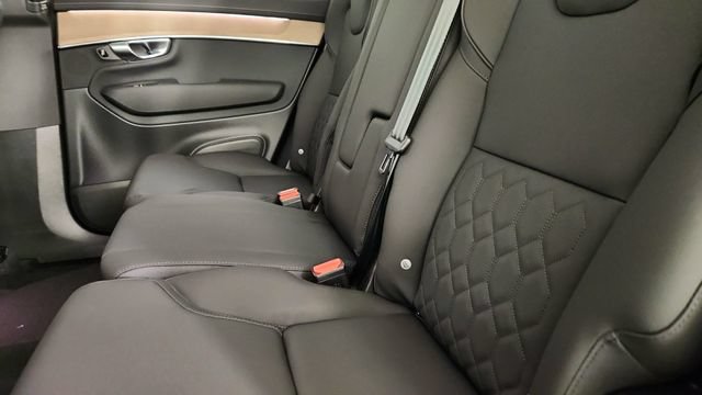 New 2026 Volvo XC90 B6 Core w/ Protection Package AWD/4WD image 28