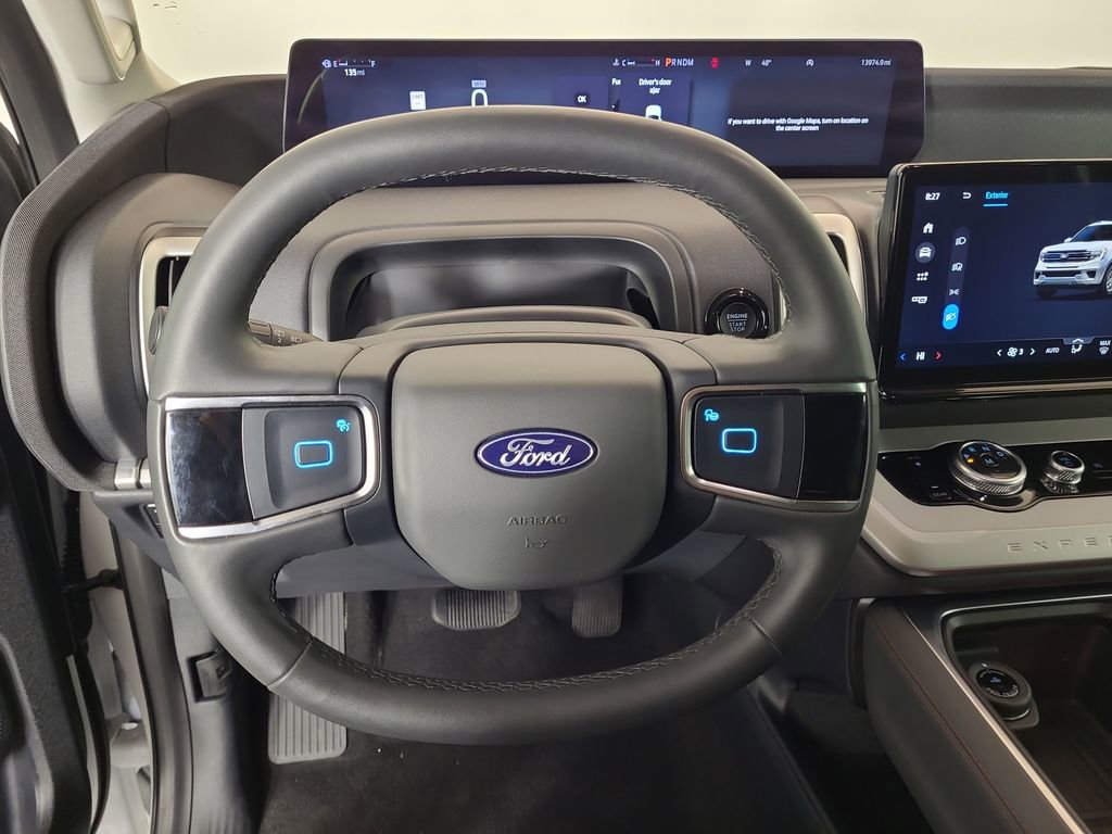 Used 2025 Ford Expedition Max Active AWD/4WD image 11