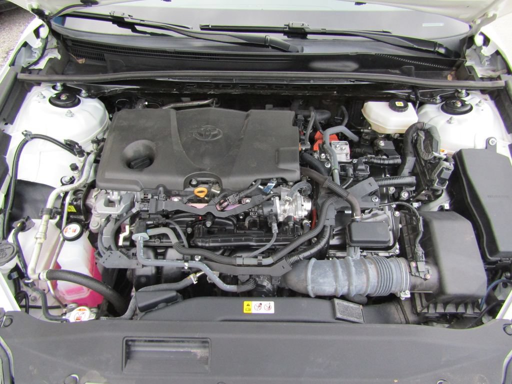 Used 2025 Toyota Camry LE FWD image 26