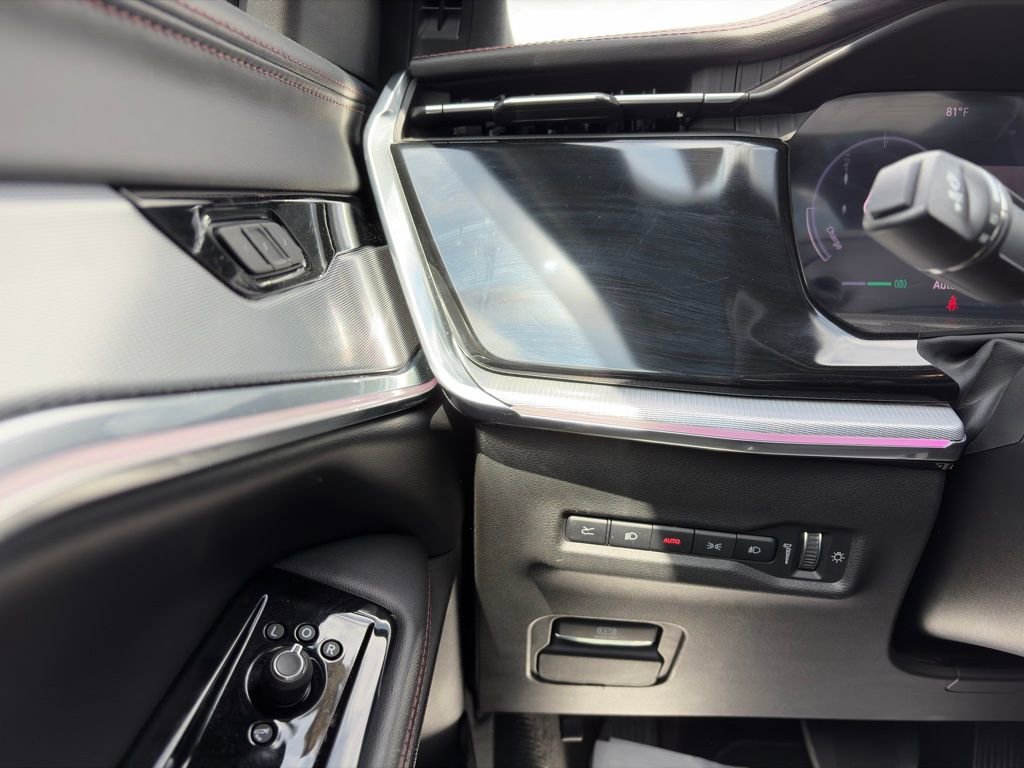 Used 2024 Jeep Wagoneer Launch Edition AWD/4WD image 17