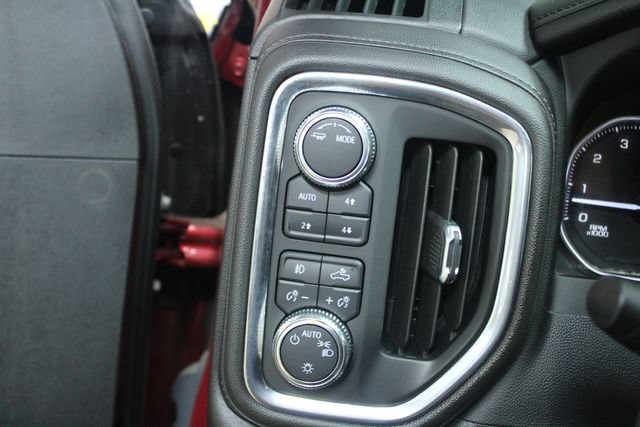 Used 2022 GMC Sierra 3500 SLE w/ Gooseneck/5TH Wheel Package AWD/4WD image 15