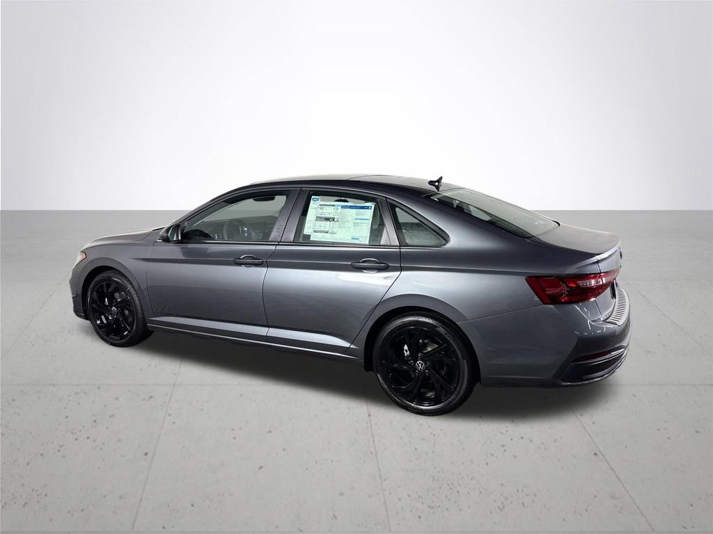 New 2026 Volkswagen Jetta SE image 8