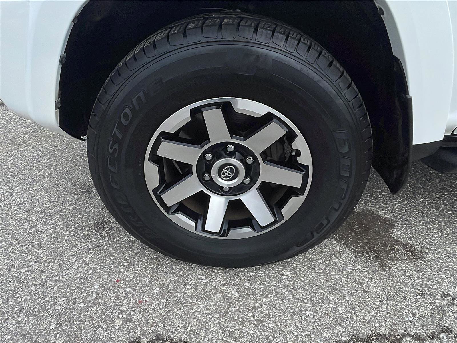 Used 2020 Toyota 4Runner TRD Off-Road Premium image 10