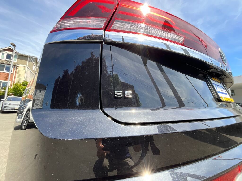 New 2025 Volkswagen Atlas Cross Sport SE image 7