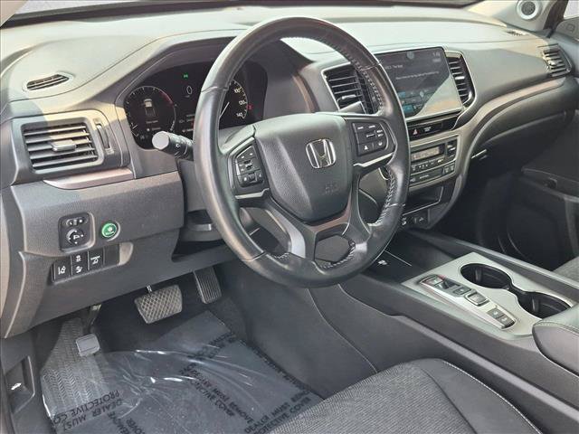 Used 2024 Honda Ridgeline Sport image 7