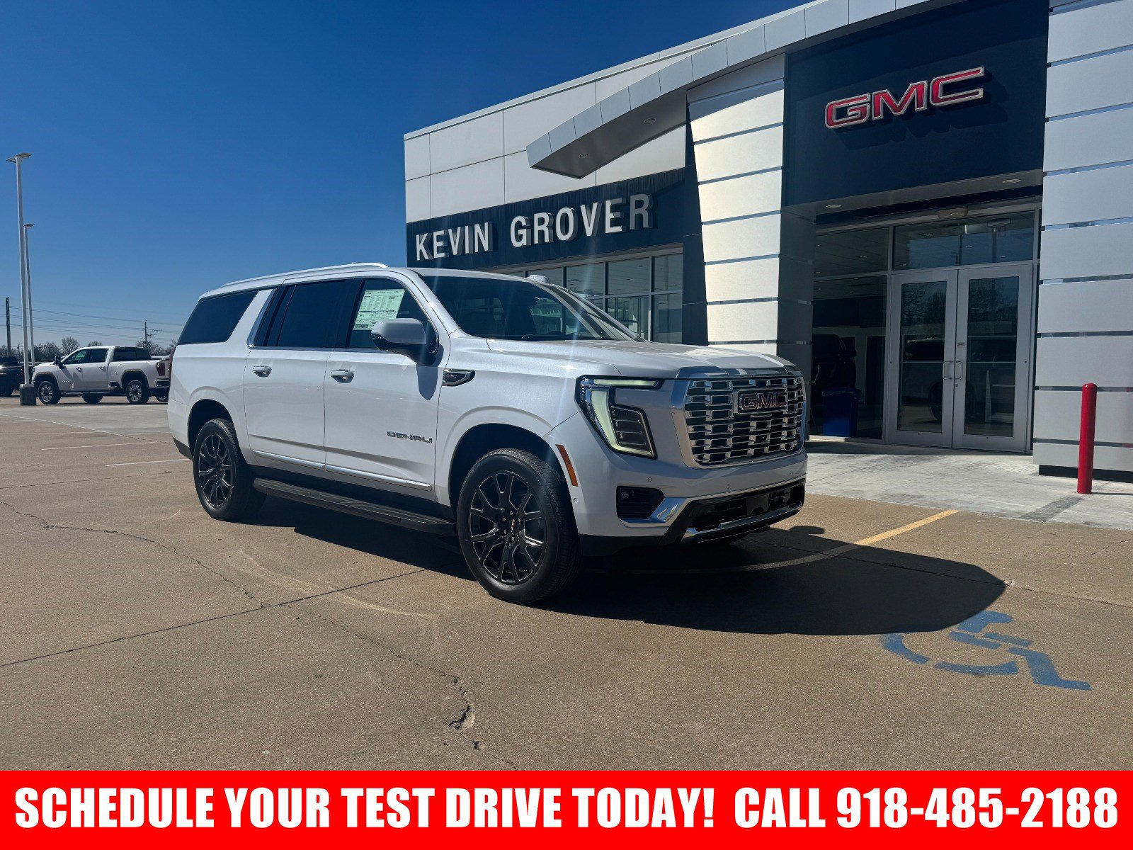 New 2026 GMC Yukon XL Denali w/ LPO, Floor Liner Package