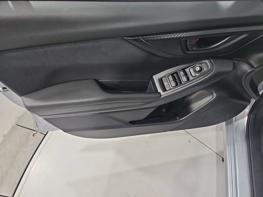 Used 2020 Subaru Impreza 2.0i AWD/4WD image 11