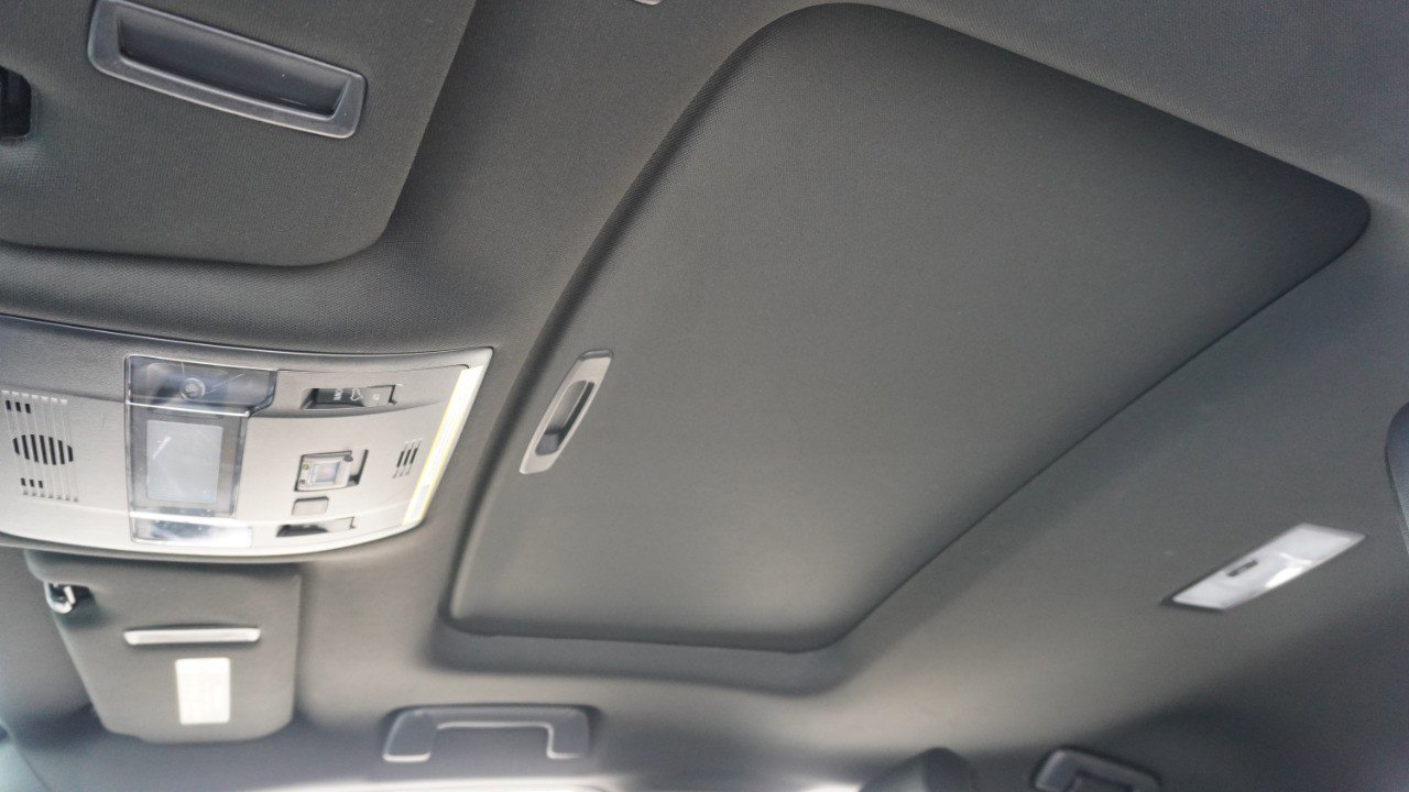 Used 2019 Lexus UX 200 w/ Premium Package image 24