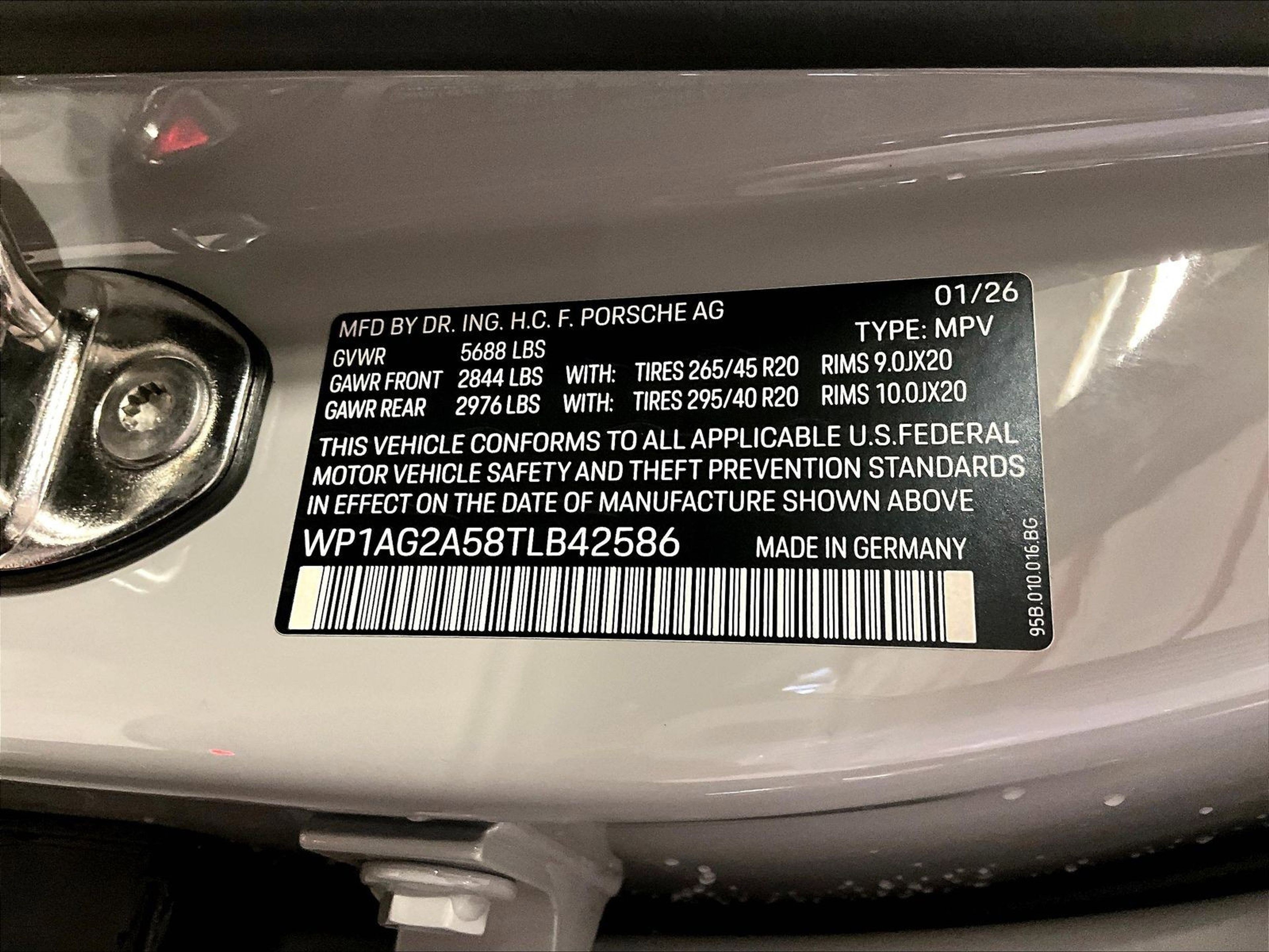 New 2026 Porsche Macan S image 15