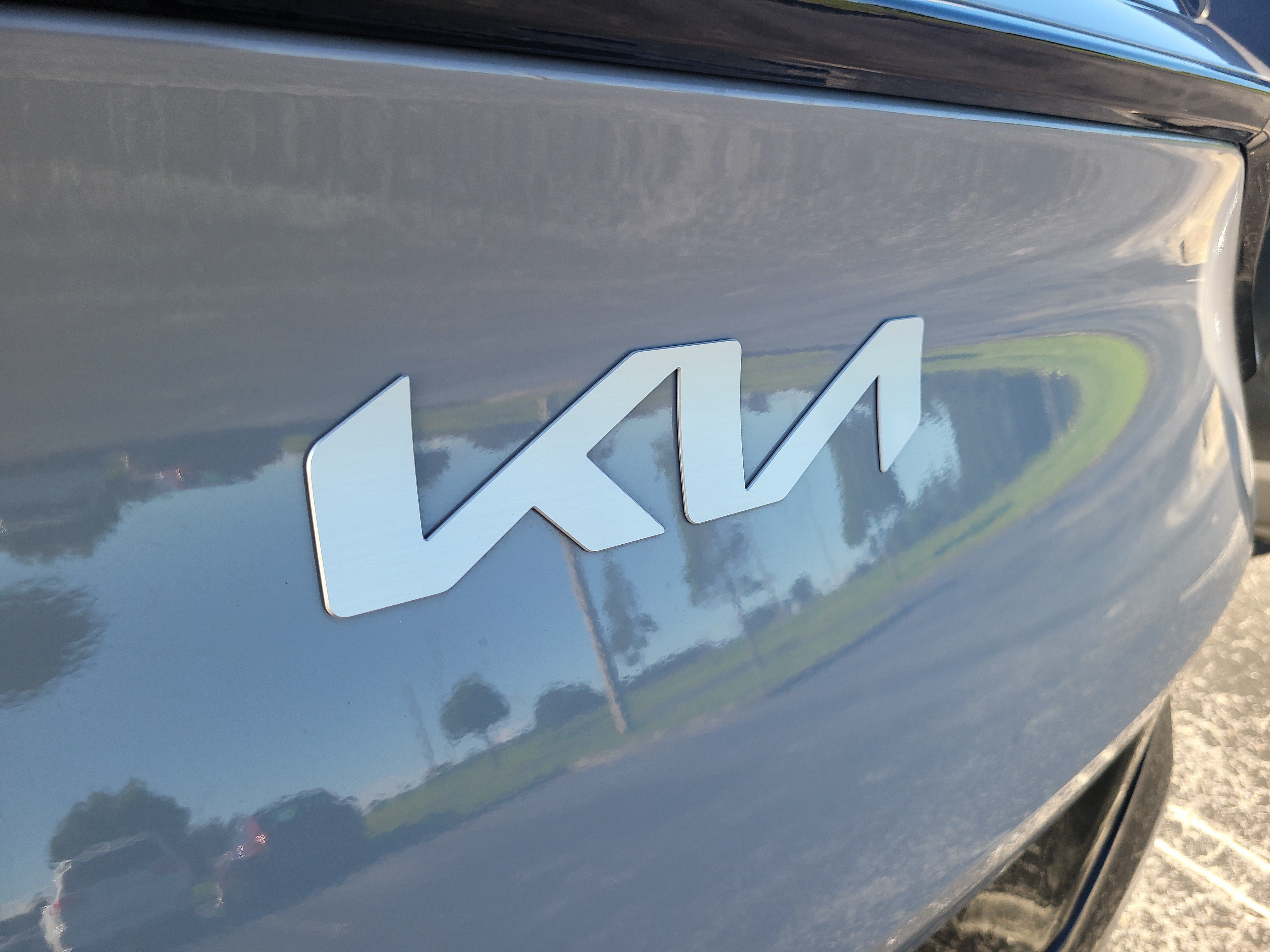 Used 2024 Kia Sportage SX FWD image 10