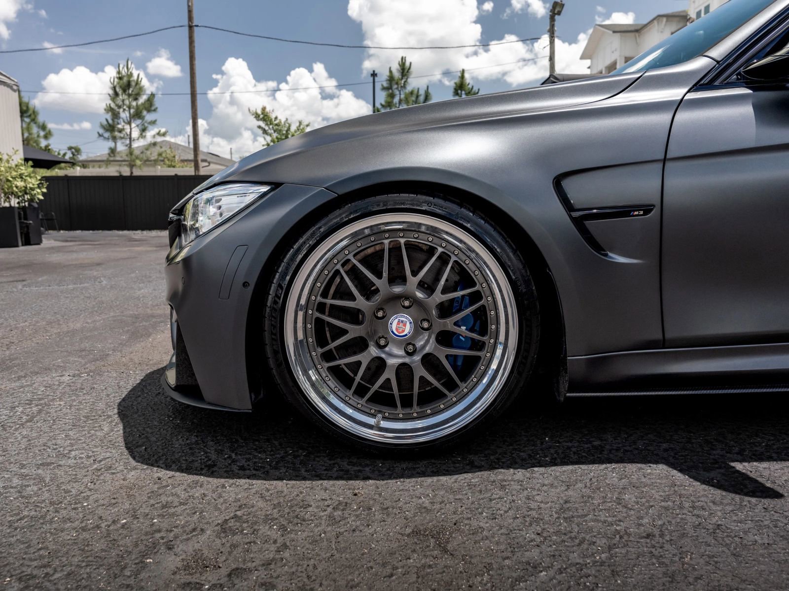 Used 2017 BMW M3 RWD image 32