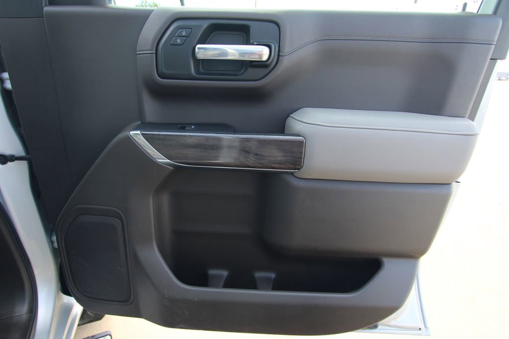 Used 2021 Chevrolet Silverado 1500 LTZ AWD/4WD image 40