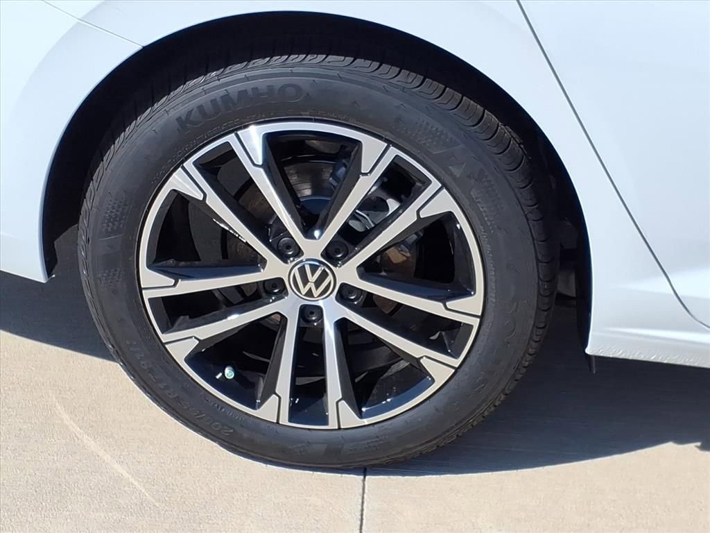 New 2026 Volkswagen Jetta Sport FWD image 5