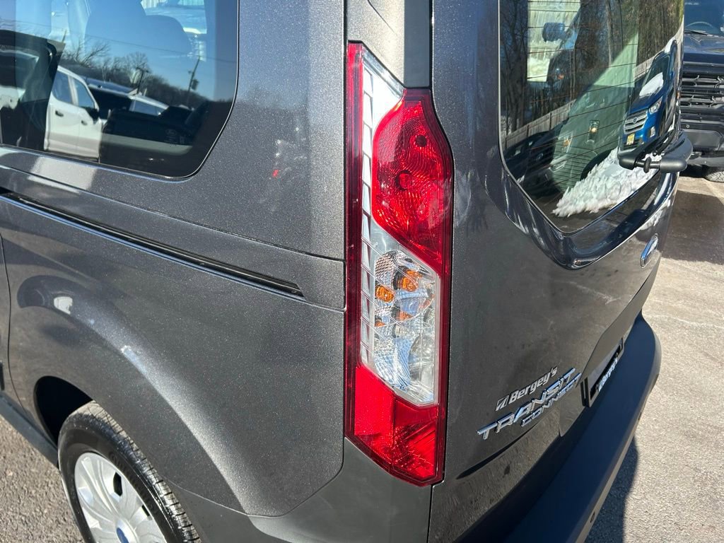 Certified 2023 Ford Transit Connect XL image 28