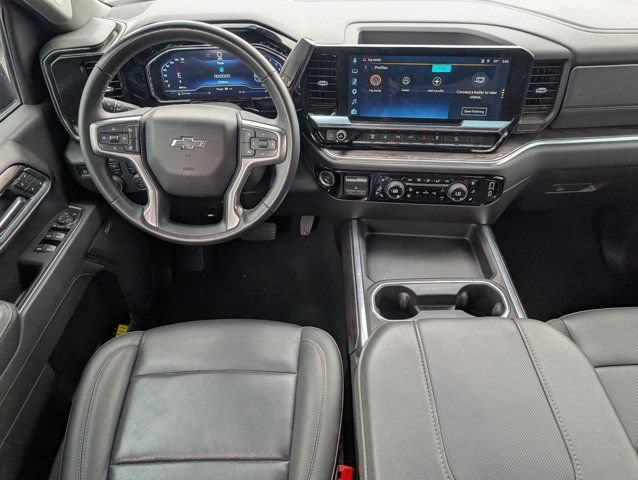 Used 2025 Chevrolet Silverado 2500 LTZ w/ LTZ Plus Package AWD/4WD image 6