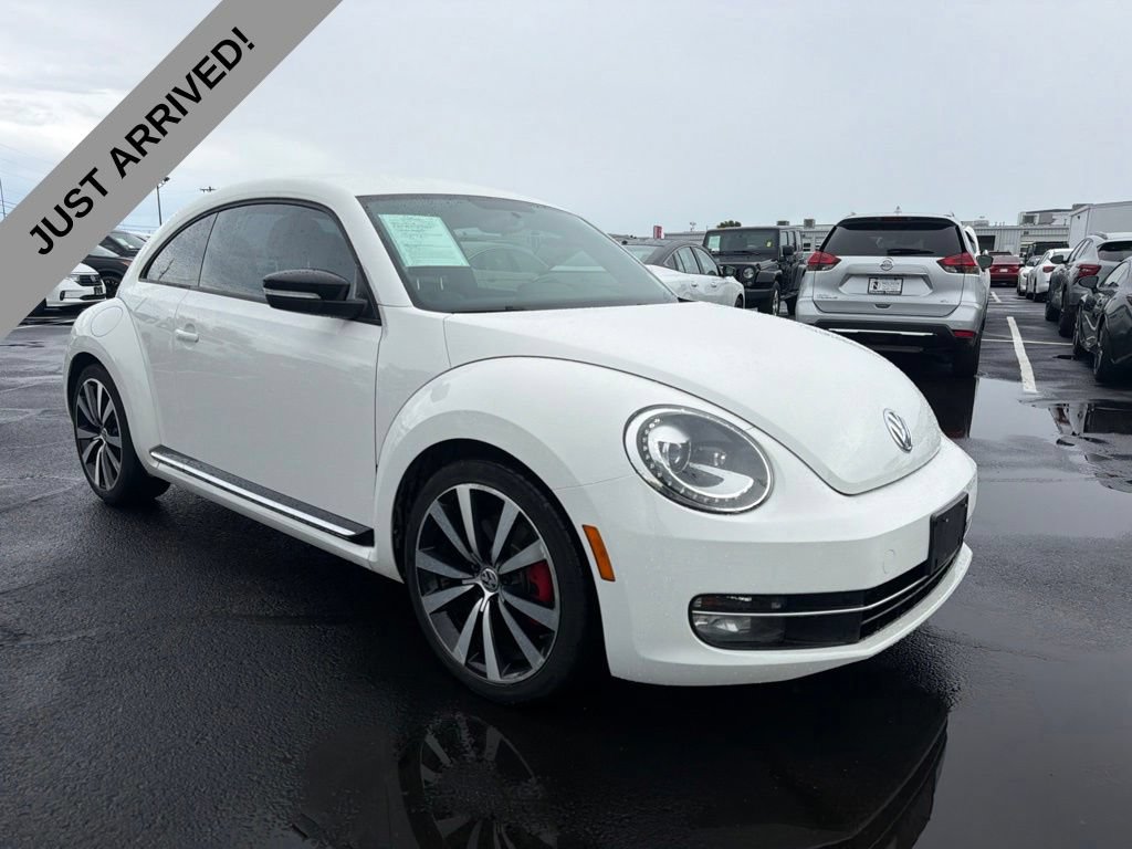 Used 2012 Volkswagen Beetle 2.0T FWD image 3