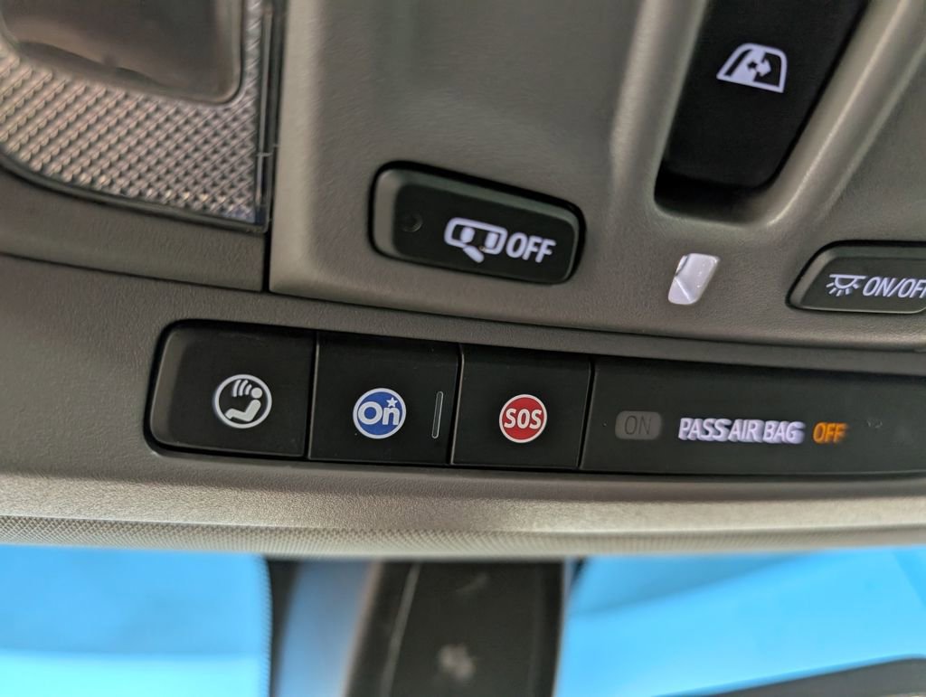 Used 2020 Chevrolet Silverado 1500 LTZ w/ LTZ Plus Package image 28