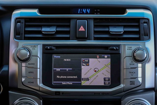 Used 2018 Toyota 4Runner Limited image 11